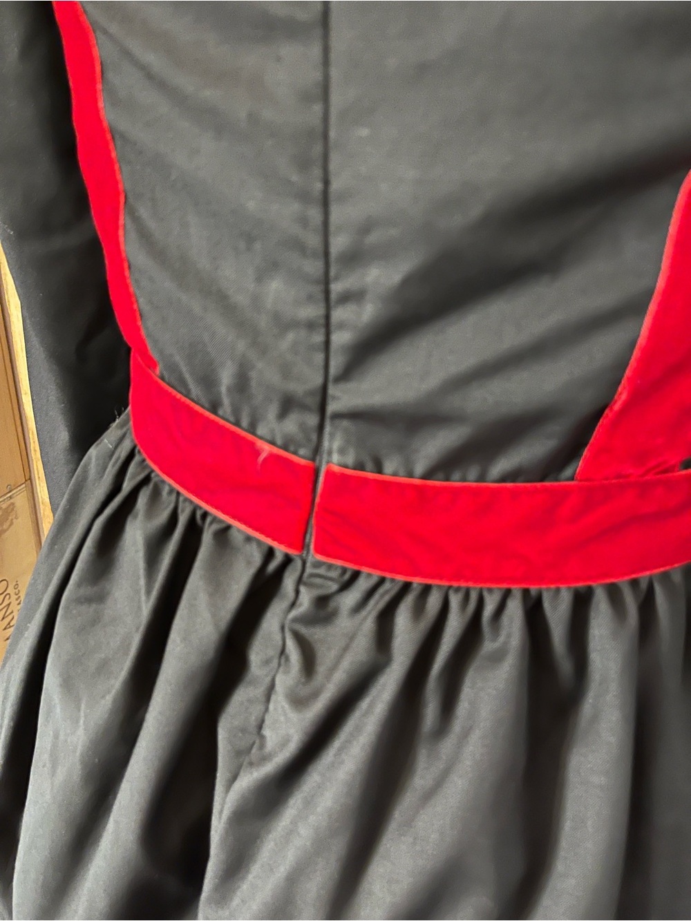 L’École des Femmes Black Red Velvet X Strap Dress Size 8 - Picture 8 of 10